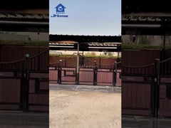 Fronti galvanizzate per stalle di cavalli con trattamenti di superficie in legno e bambù