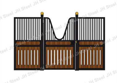 Il recinto dell'attrezzatura del cavallo riveste le stalle di pannelli stabili da vendere con il portello scorrevole