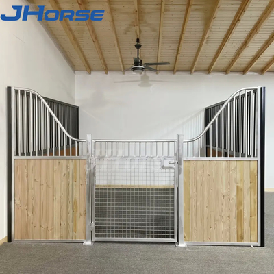 La stalla intermedia del cavallo di Europa del pino di lusso di stile fronteggia resistente alla corrosione