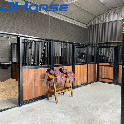 Polvere che ricopre le stalle europee dell'interno del cavallo di 2.5m-4.0m di Front Sliding Doors