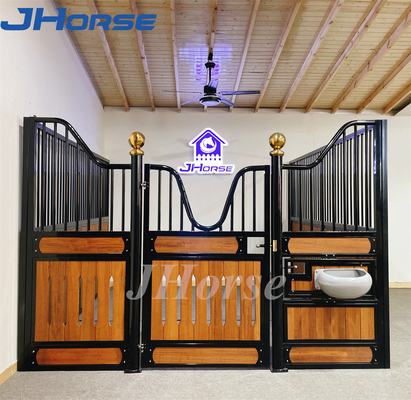 Luxury porta scorrevole Cavallo Stall Box Easy Pulito Cavallo Stazione attrezzature accessori