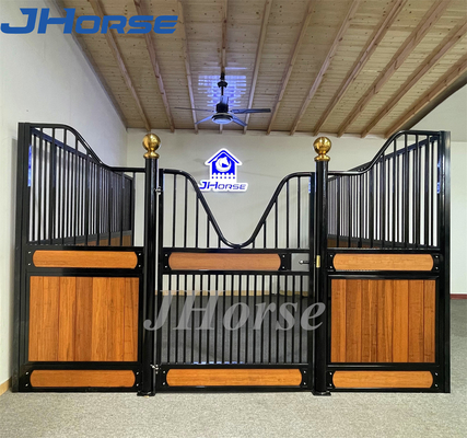 Indoor 2.25m Prefabricato Stalle da cavallo Acciaio Costruire Design Portatile Temporaneo Galvanizzato