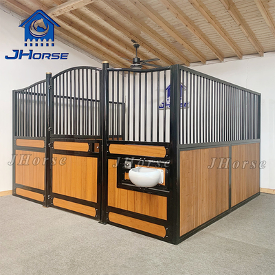 Porta a cavallo personalizzata Fronti di bambù Riempimento di legno Tipo porta a dondolo o porta scorrevole Acciaio e bambù
