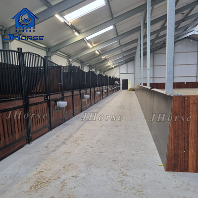 Stalle da cavallo personalizzabili di legno di pino o di plastica Pratica e durevole